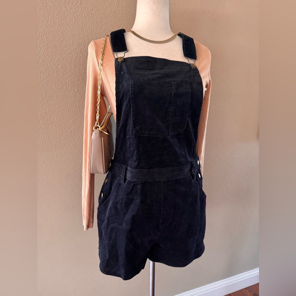 Women's Black Corduroy Short Overalls - Picture 4 of 6
